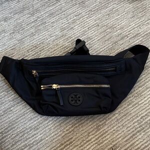 Tory Burch Black Belt Bag **AUTHENTIC